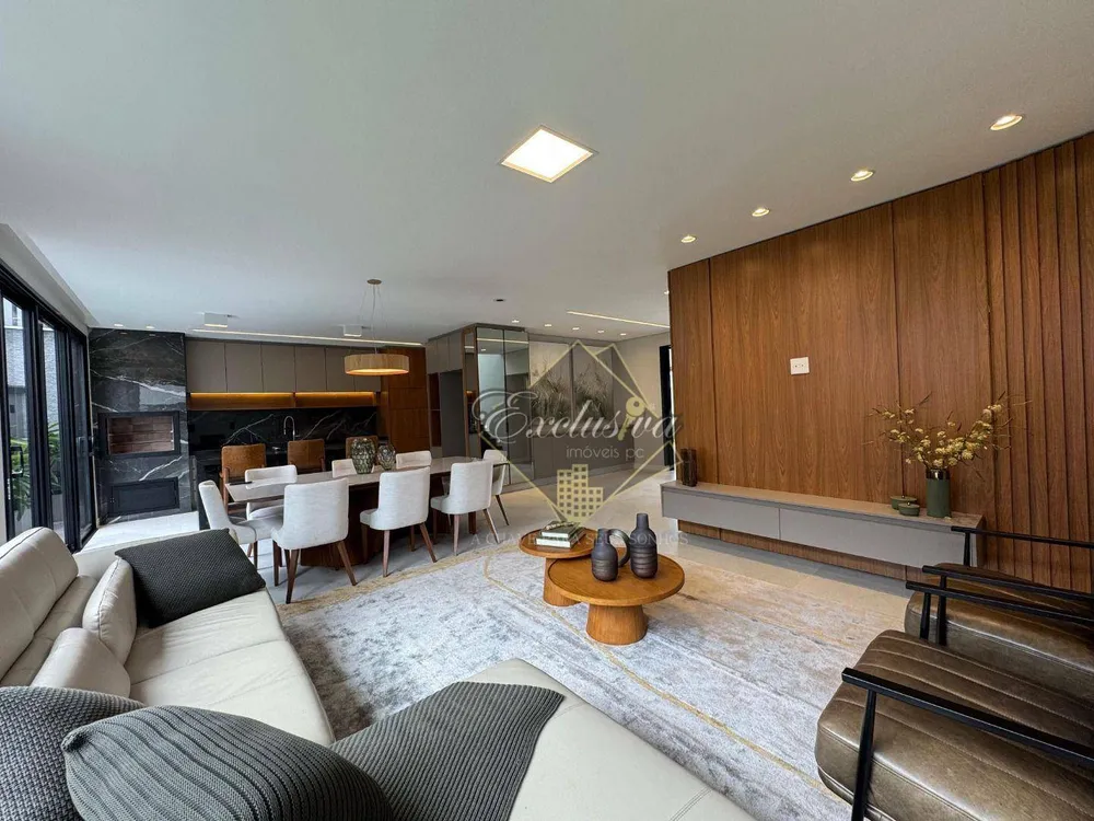 Casa, 3 quartos, 247 m² - Foto 6