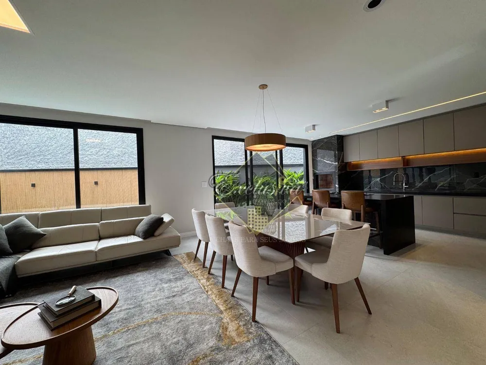 Casa, 3 quartos, 247 m² - Foto 8