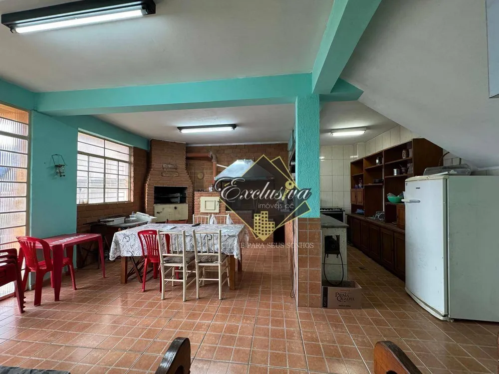 Casa, 4 quartos, 250 m² - Foto 2
