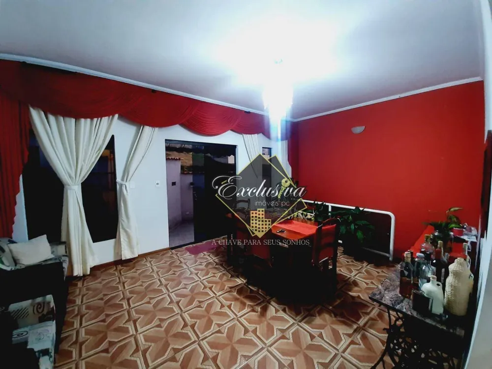 Casa, 3 quartos, 132 m² - Foto 2