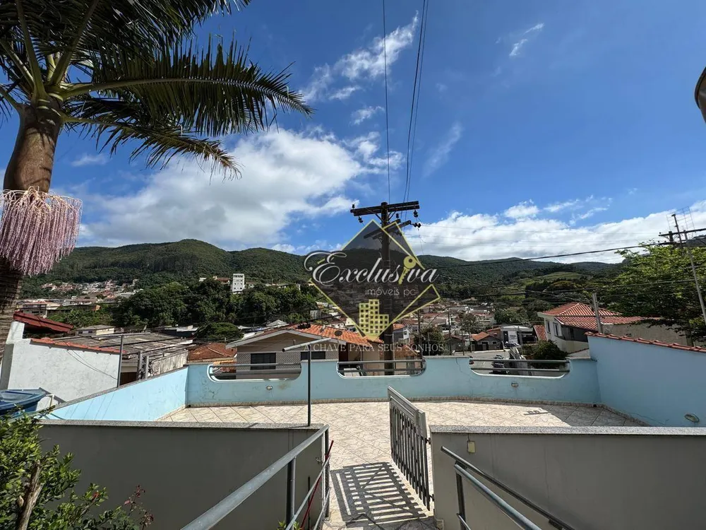 Casa, 2 quartos, 106 m² - Foto 2