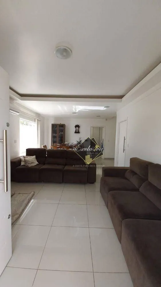 Casa, 3 quartos, 300 m² - Foto 2