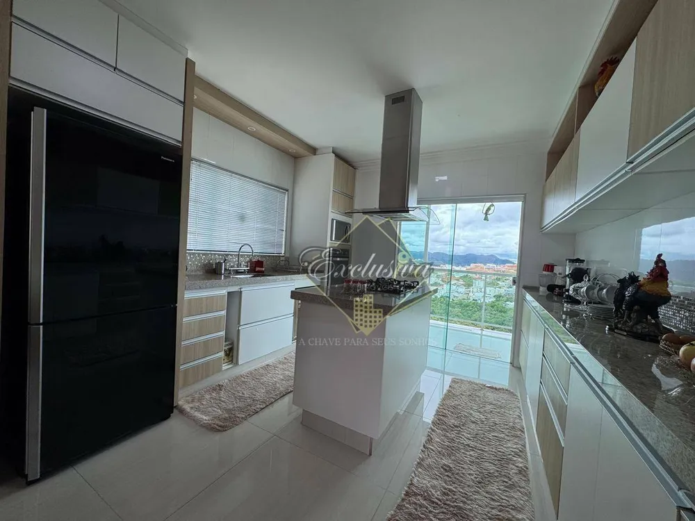 Casa, 3 quartos, 306 m² - Foto 17
