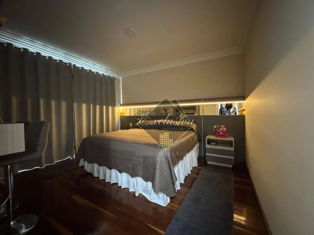 Casa, 3 quartos, 306 m² - Foto 10