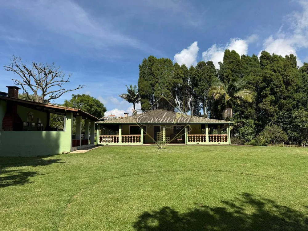 Chácara, 3 quartos, 3752 m² - Foto 1