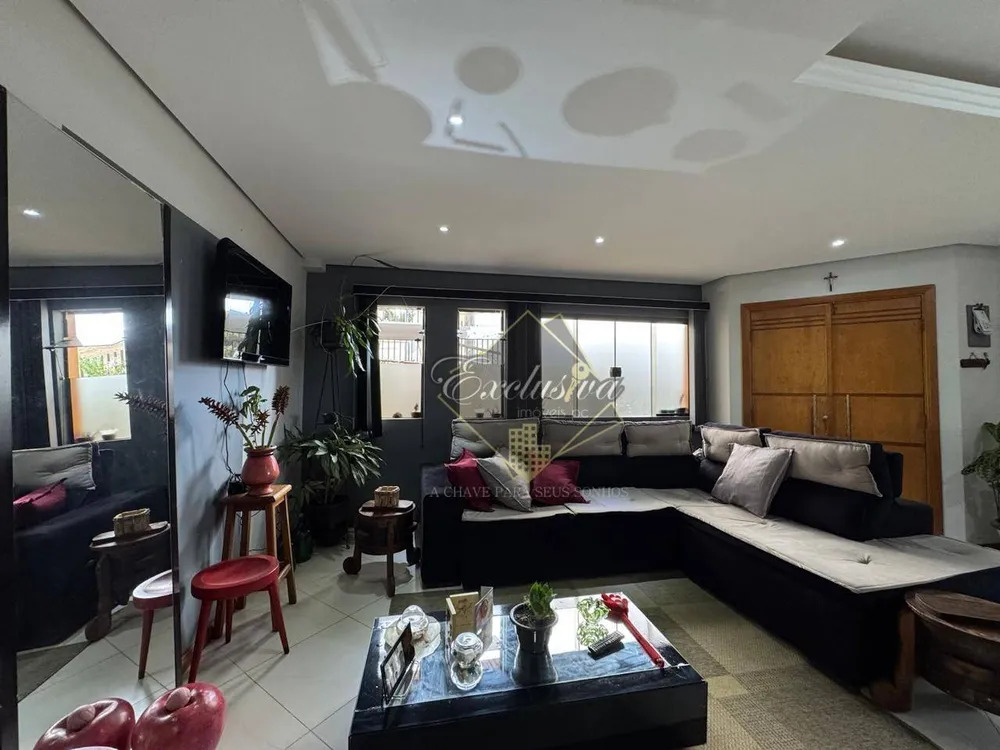 Casa, 3 quartos, 158 m² - Foto 1