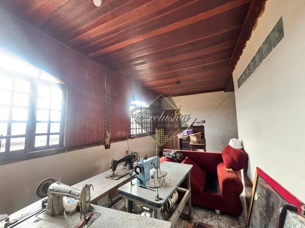 Casa, 5 quartos, 160 m² - Foto 3