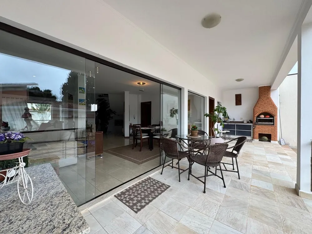 Casa, 3 quartos, 340 m² - Foto 11