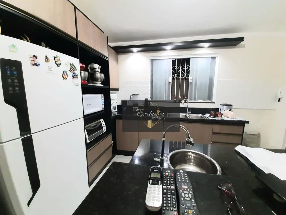 Casa, 3 quartos, 207 m² - Foto 1