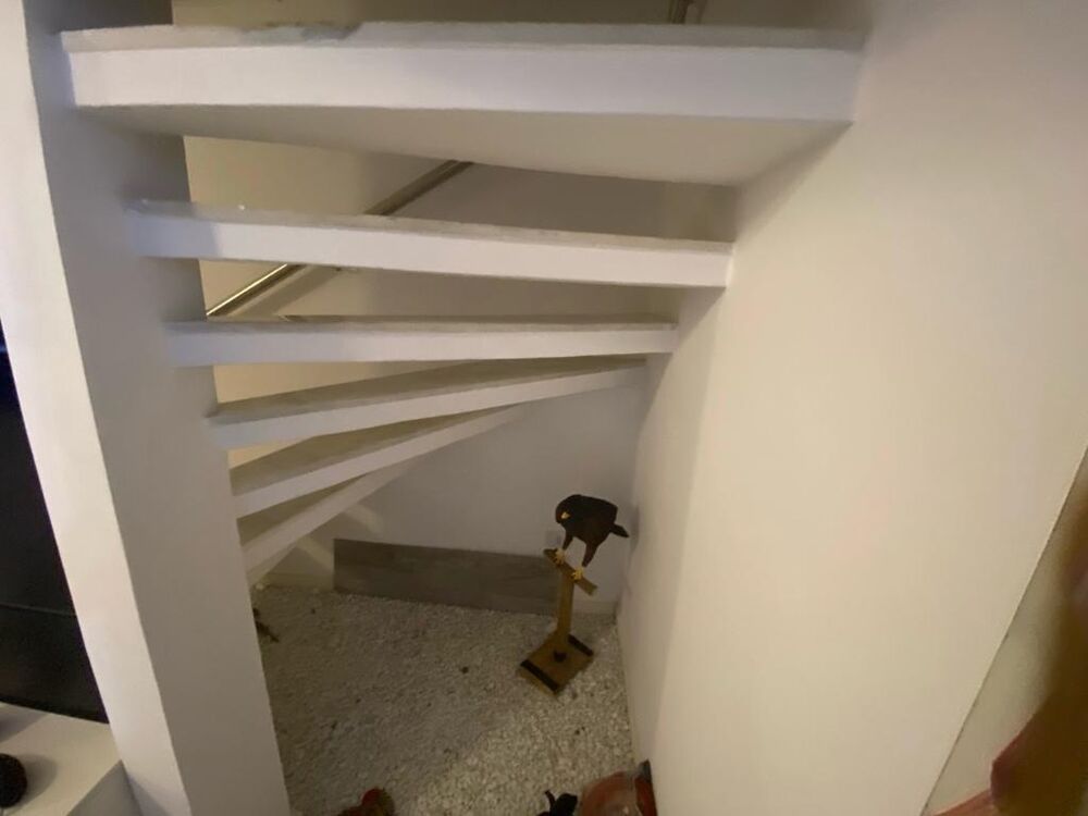 Apartamento à venda com 3 quartos, 90m² - Foto 2