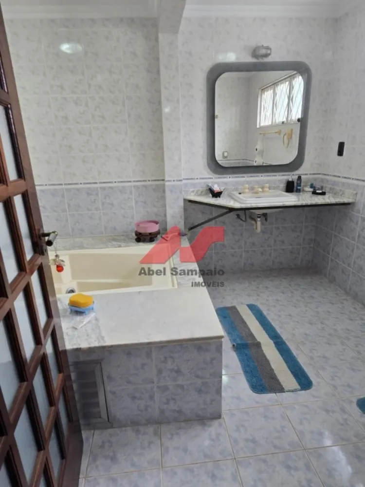 Casa, 3 quartos, 349 m² - Foto 20