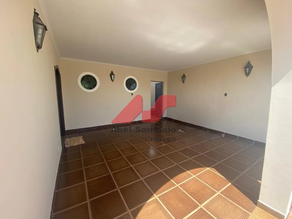 Casa, 3 quartos, 300 m² - Foto 1