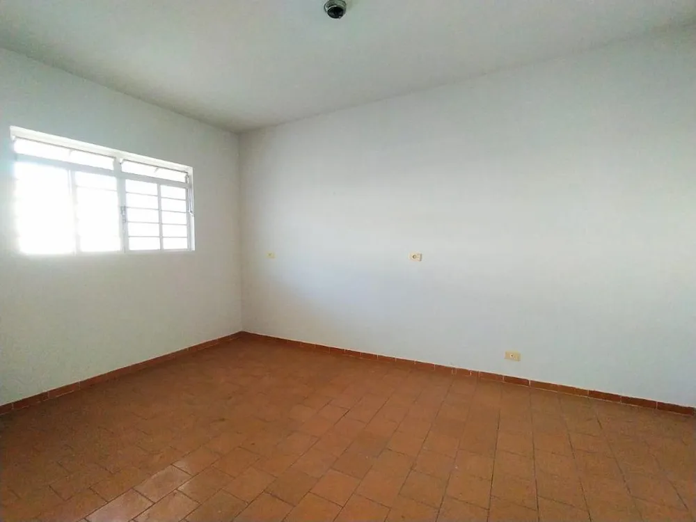 Casa, 3 quartos, 249 m² - Foto 1