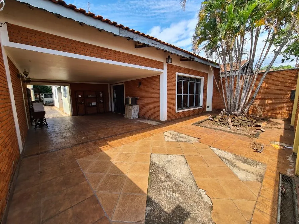 Casa, 3 quartos, 230 m² - Foto 2