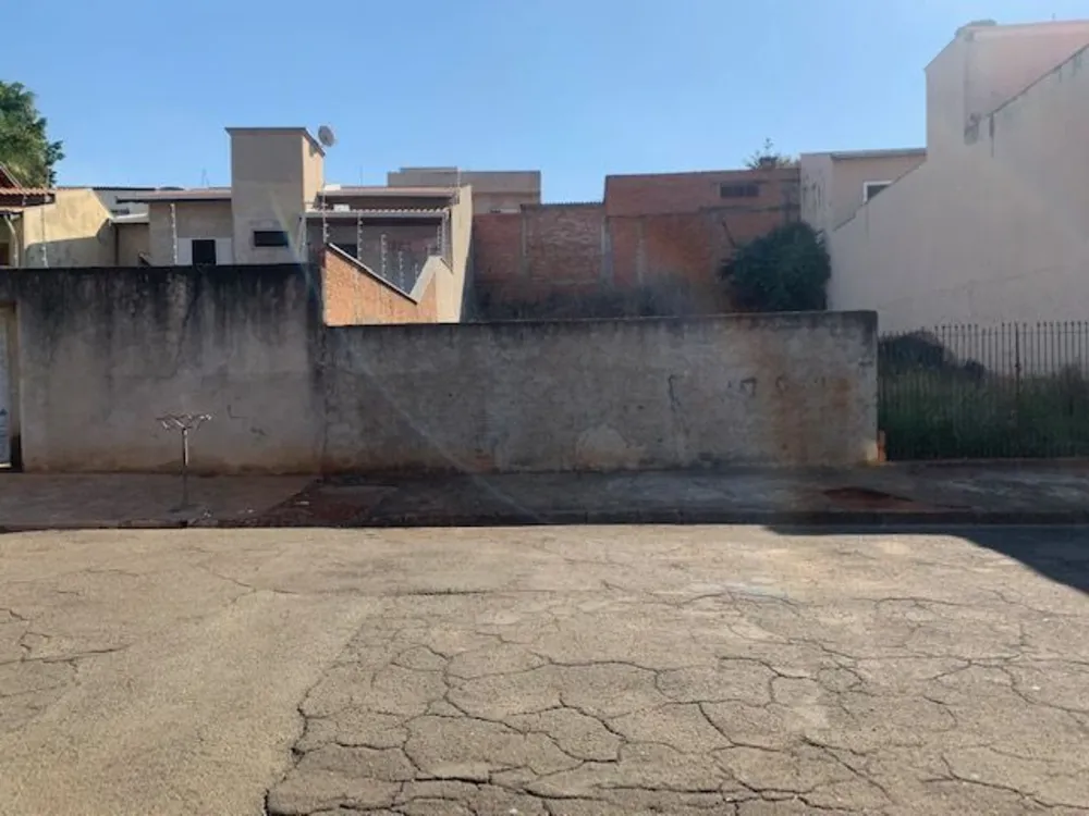 Terreno, 304 m² - Foto 1