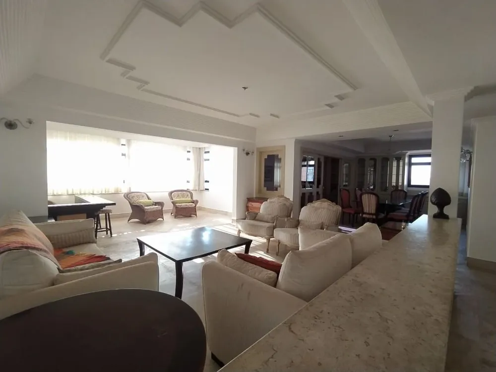 Apartamento, 3 quartos, 220 m² - Foto 1