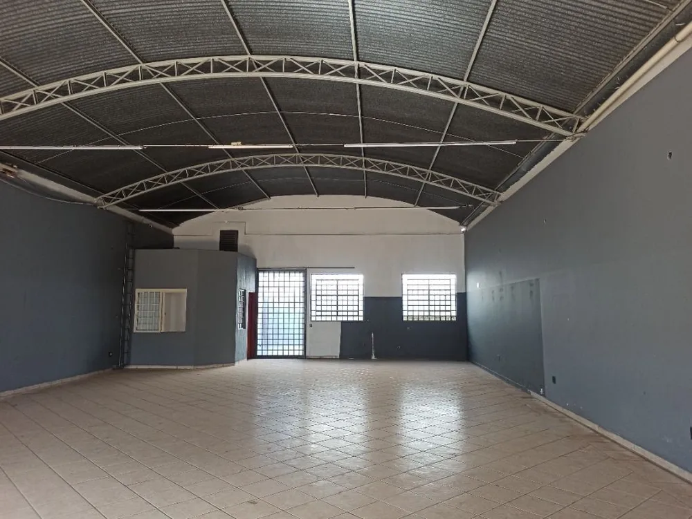 Depósito-Galpão, 195 m² - Foto 1