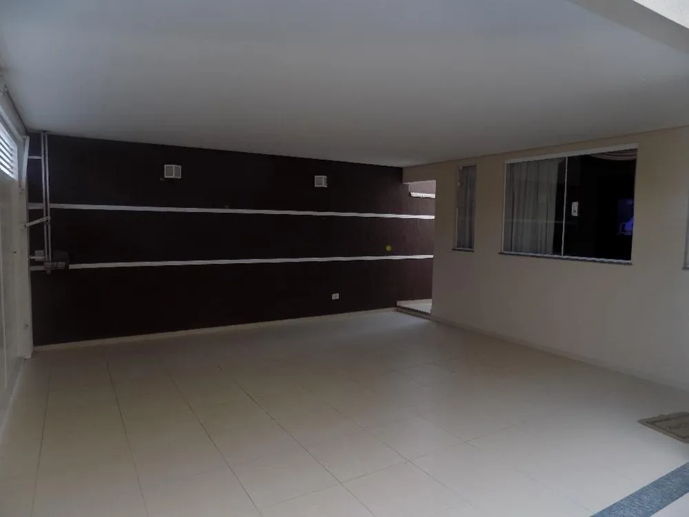 Casa, 3 quartos, 145 m² - Foto 3