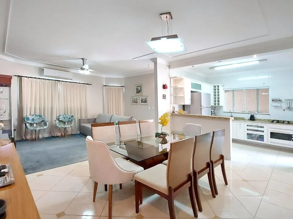Casa, 3 quartos, 119 m² - Foto 1