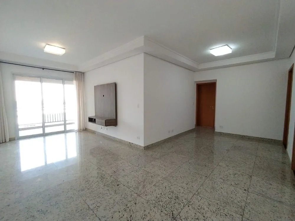 Apartamento, 3 quartos, 128 m² - Foto 2