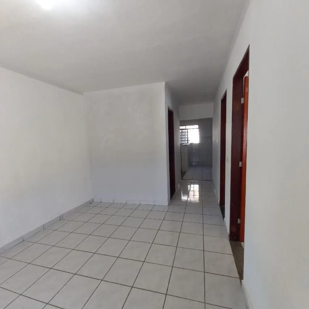 Casa, 3 quartos, 182 m² - Foto 2