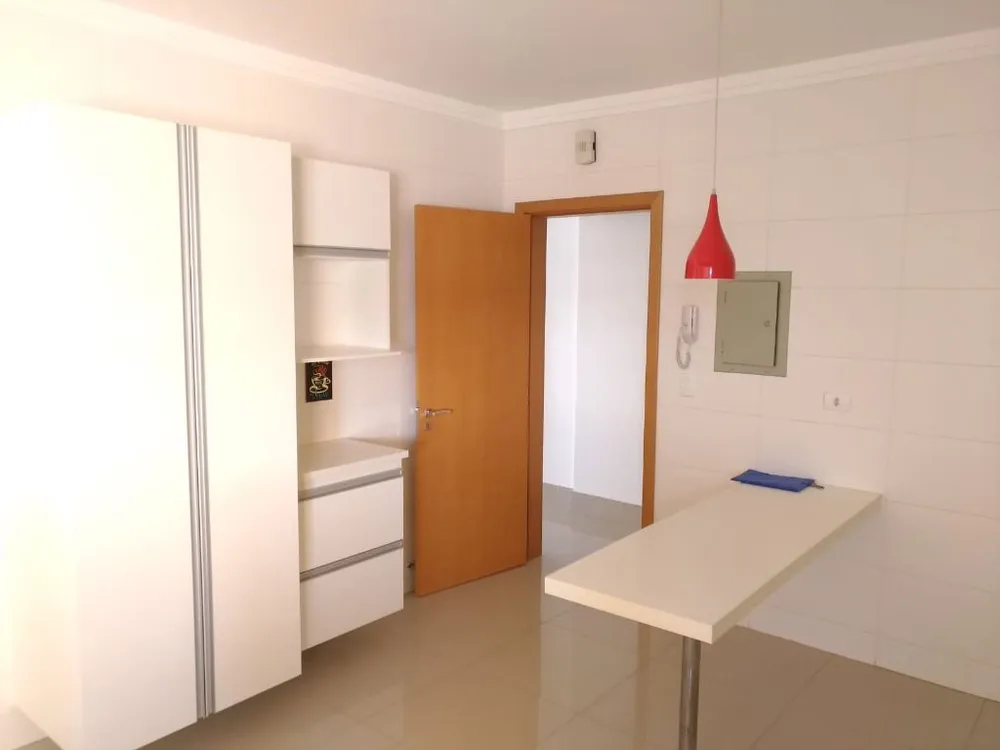 Apartamento, 3 quartos, 128 m² - Foto 3