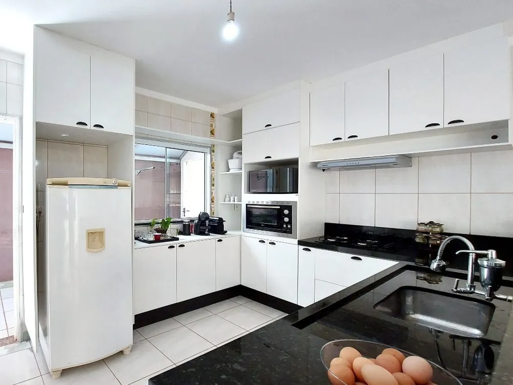 Casa, 3 quartos, 121 m² - Foto 1