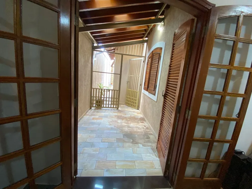 Casa, 3 quartos, 161 m² - Foto 4