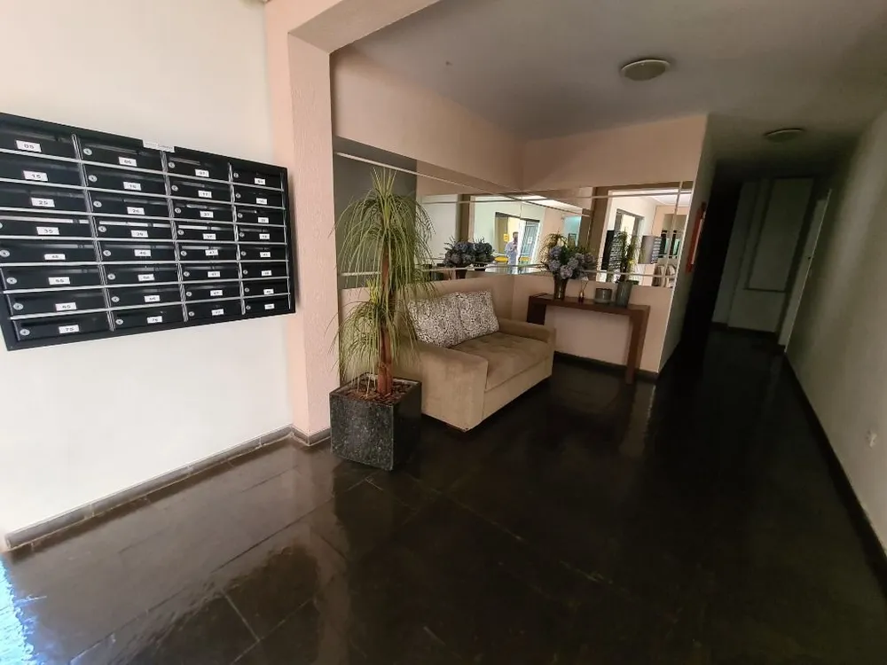 Apartamento, 3 quartos, 70 m² - Foto 2