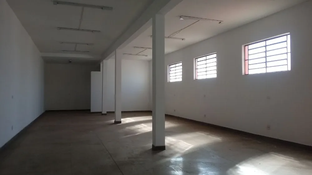 Depósito-Galpão, 200 m² - Foto 1