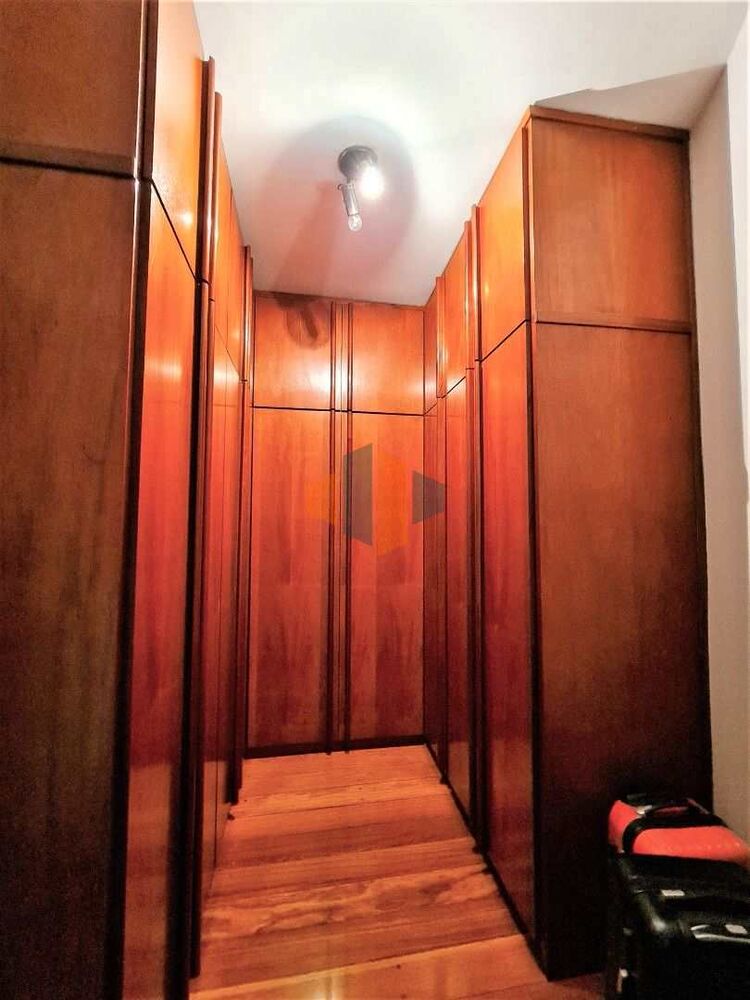 Casa, 6 quartos, 397 m² - Foto 2