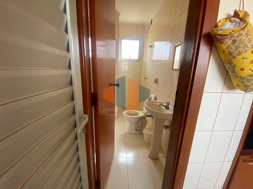 Apartamento à venda com 3 quartos, 144m² - Foto 11