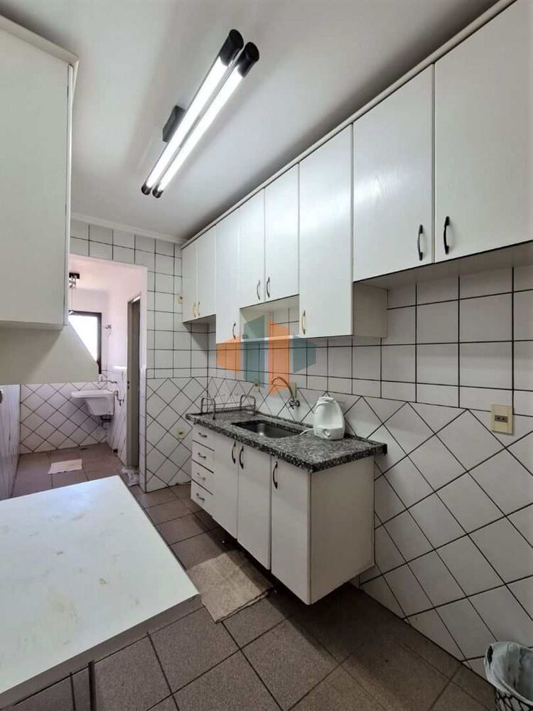 Apartamento à venda com 2 quartos, 76m² - Foto 13