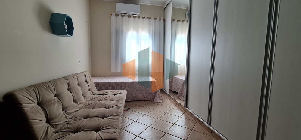 Casa, 3 quartos, 207 m² - Foto 10