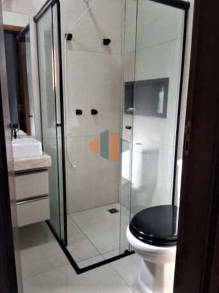Casa de Condomínio à venda com 3 quartos, 180m² - Foto 1