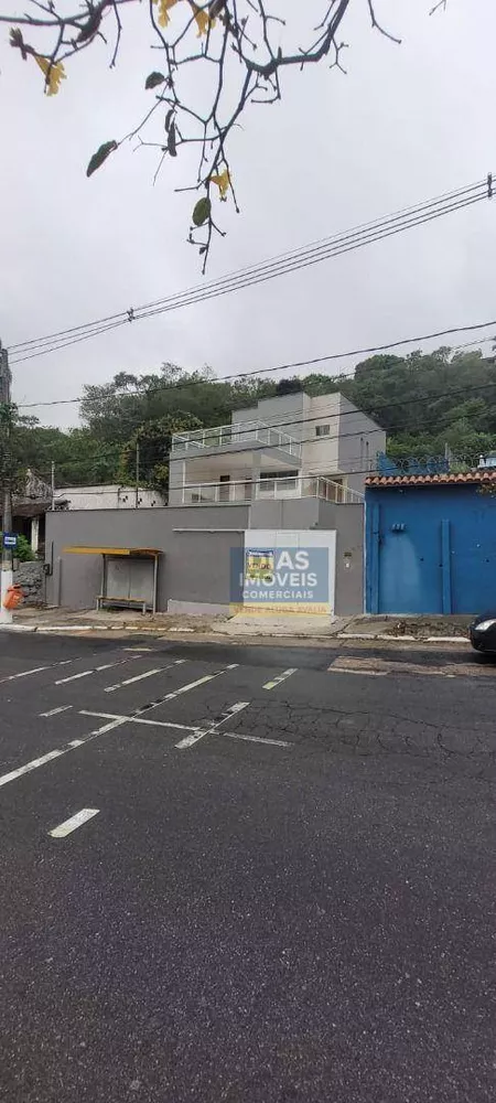 Casa, 4 quartos, 250 m² - Foto 16
