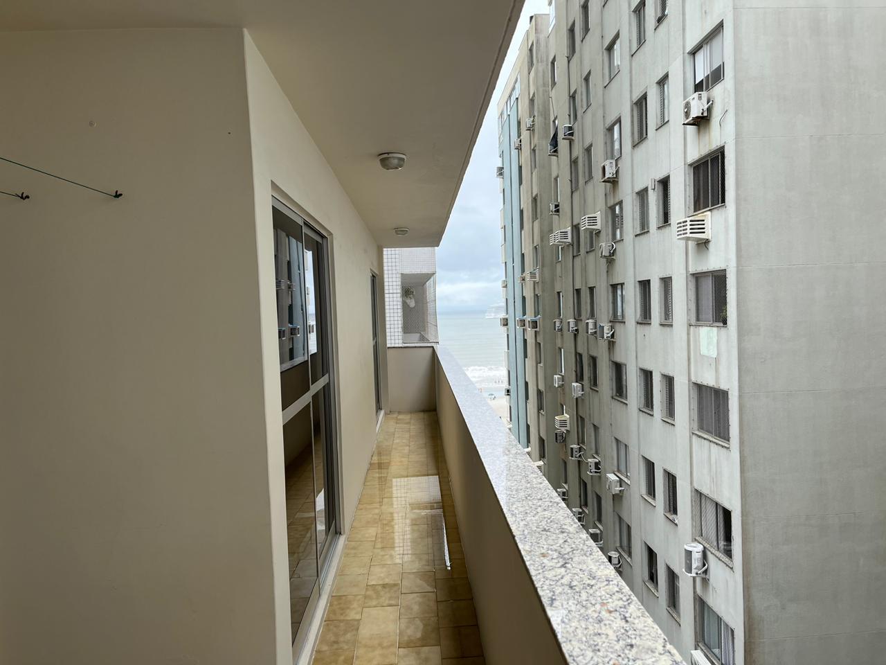 Apartamento à venda com 2 quartos, 84m² - Foto 2