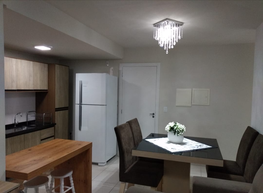 Apartamento à venda com 2 quartos, 62m² - Foto 7