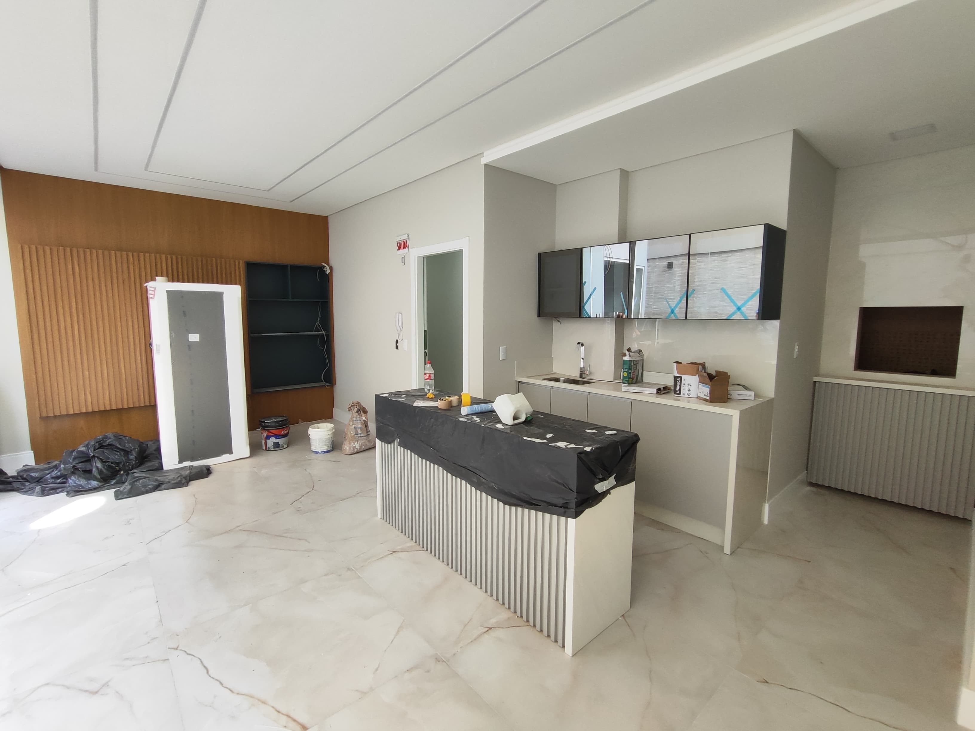 Apartamento à venda com 2 quartos, 101m² - Foto 2