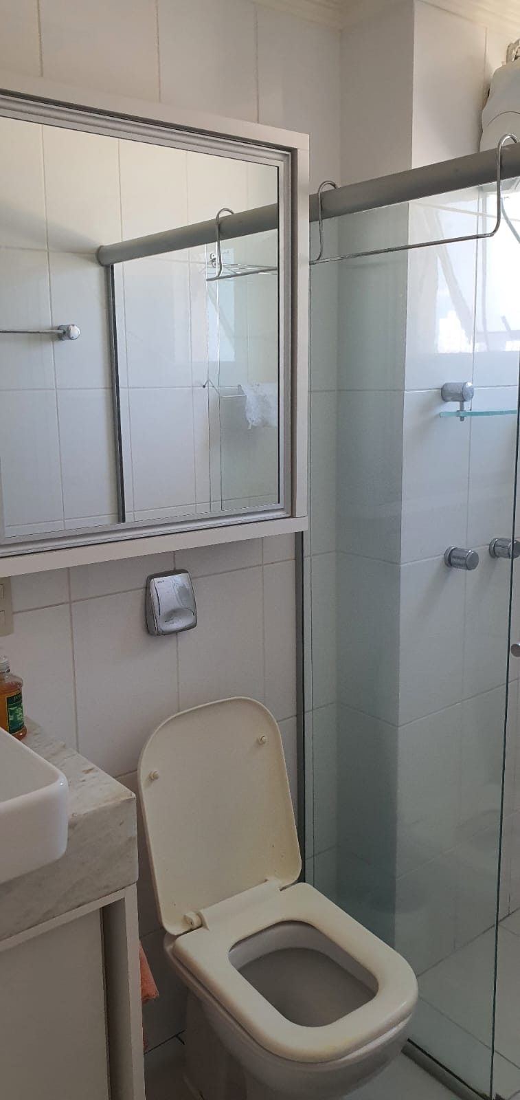 Apartamento à venda com 2 quartos, 80m² - Foto 2