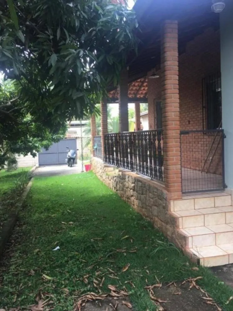 Chácara, 3 quartos, 1454 m² - Foto 3