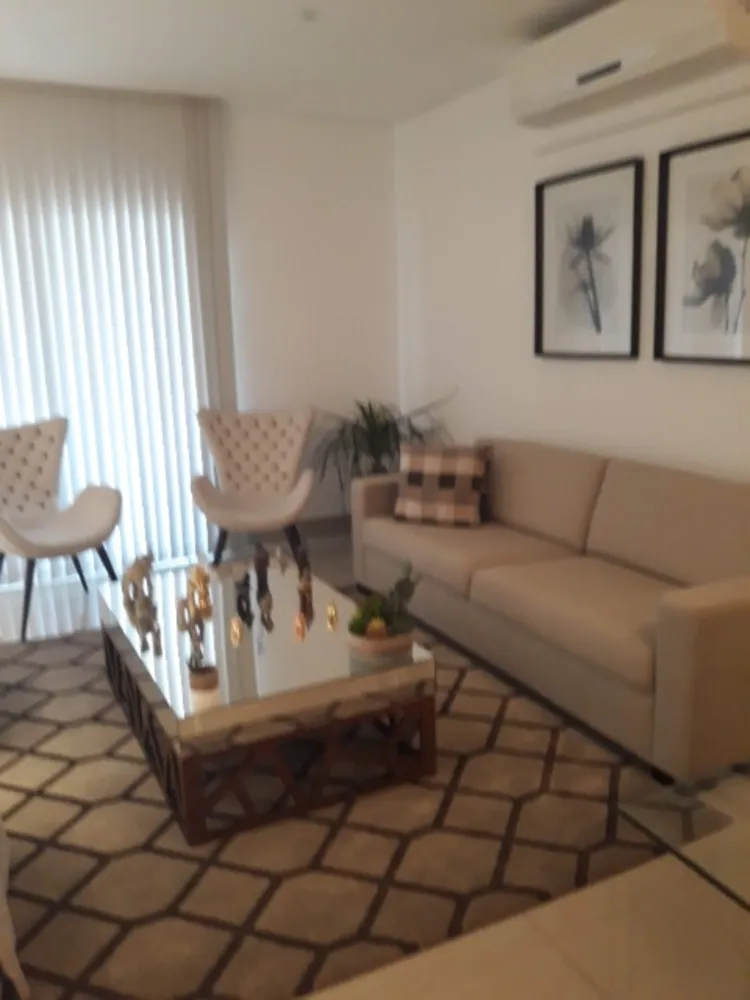Apartamento, 3 quartos, 196 m² - Foto 2
