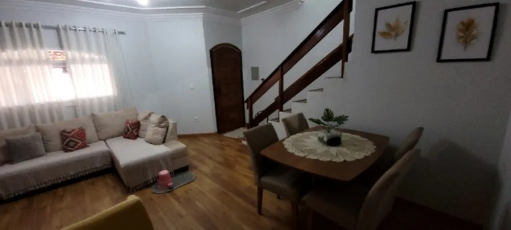 Casa, 3 quartos, 130 m² - Foto 2