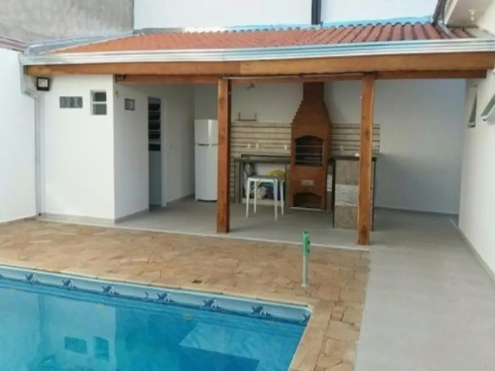 Casa, 3 quartos, 300 m² - Foto 2