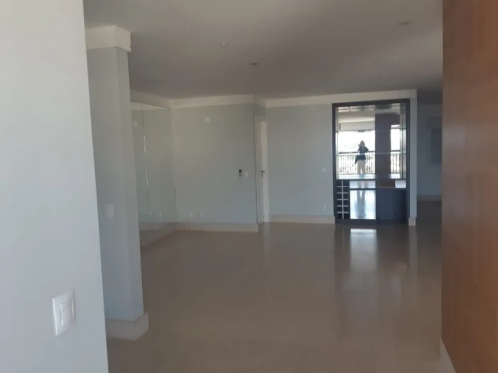 Apartamento, 3 quartos, 215 m² - Foto 3