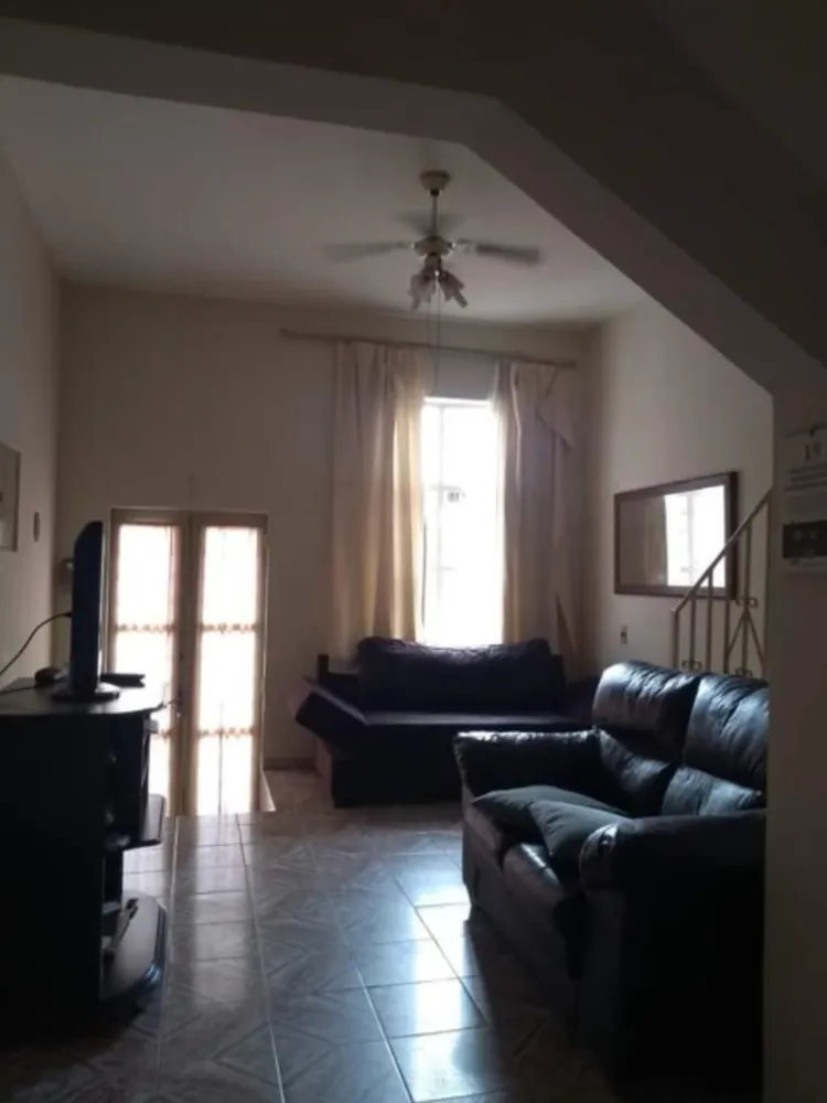 Casa, 2 quartos, 77 m² - Foto 2