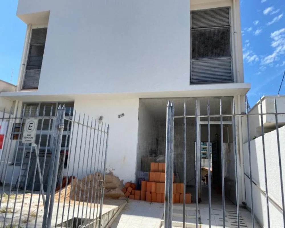 Casa, 3 quartos, 194 m² - Foto 1