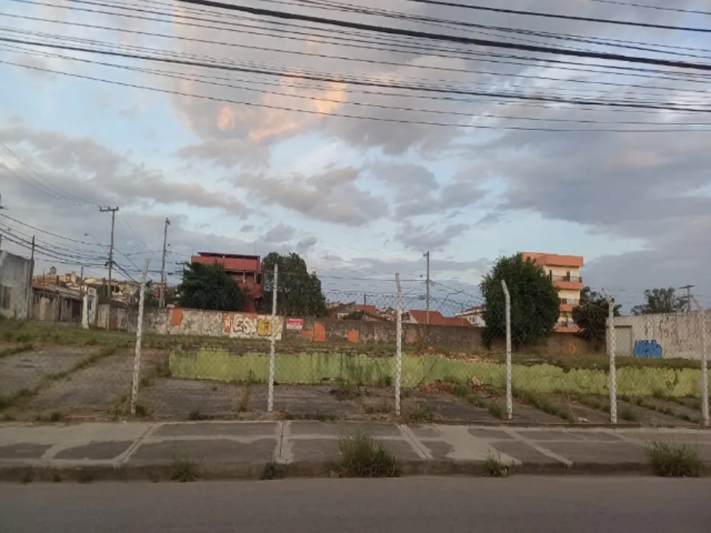 Loteamento e Condomínio - Foto 1