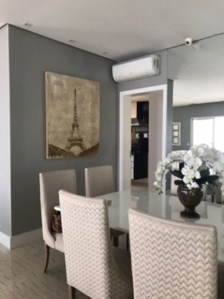 Apartamento, 3 quartos, 196 m² - Foto 1