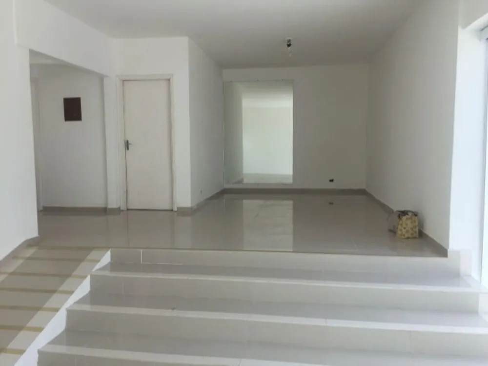 Casa, 3 quartos, 200 m² - Foto 2